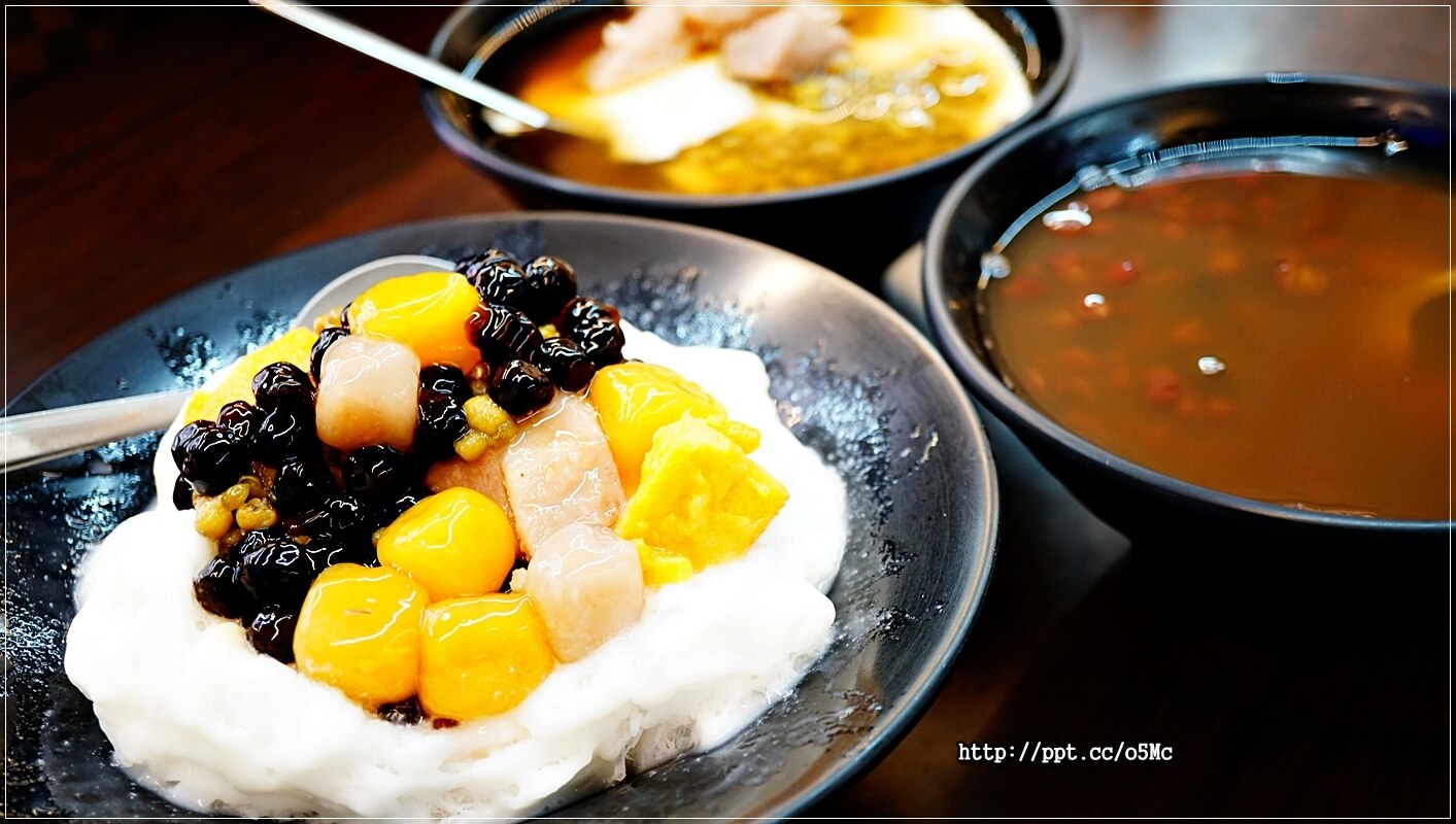 【秋園】捷運七張站刨冰～店家自行煮製，天然健康，不含添加物，紅豆湯 / 燒仙草 / 現泡茶 / 手工豆花，夏季解渴，冬季暖胃的好甜品