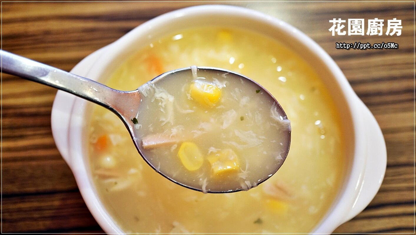 【花園廚房】板橋捷運美食~Prime頂級美國肋眼莎朗牛排,軟嫩鲜甜又多汁,手工甜點,甜而不膩的口感,養生聖品,CP值高,靠林家花園 【花園廚房】板橋捷運美食~Prime頂級美國肋眼莎朗牛排,軟嫩鲜甜又多汁,手工甜點,甜而不膩的口感,養生聖品,CP值高,靠林家花園