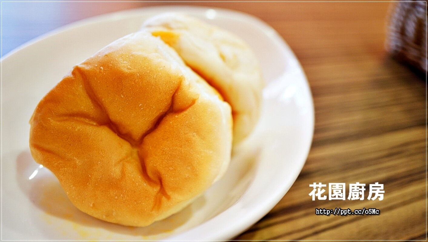 【花園廚房】板橋捷運美食~Prime頂級美國肋眼莎朗牛排,軟嫩鲜甜又多汁,手工甜點,甜而不膩的口感,養生聖品,CP值高,靠林家花園 【花園廚房】板橋捷運美食~Prime頂級美國肋眼莎朗牛排,軟嫩鲜甜又多汁,手工甜點,甜而不膩的口感,養生聖品,CP值高,靠林家花園