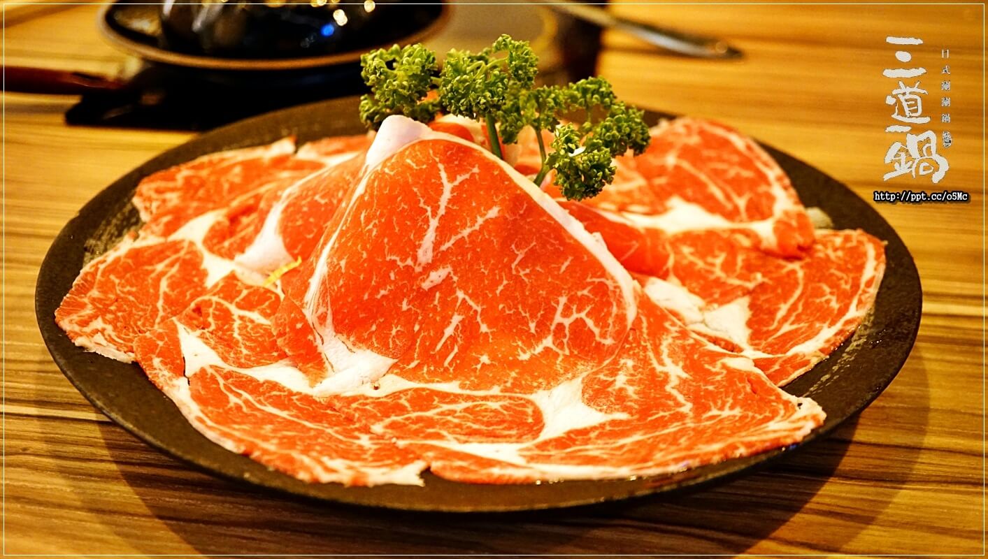 【三道一鍋·杳概念店】國父紀念館站~眾多藝人最愛來的火鍋店,CP值高,湯底堅持不參任何味精或是人工粉末香料,讓消費者吃的安心,吃的健康 【三道一鍋·杳概念店】國父紀念館站~眾多藝人最愛來的火鍋店,CP值高,湯底堅持不參任何味精或是人工粉末香料,讓消費者吃的安心,吃的健康