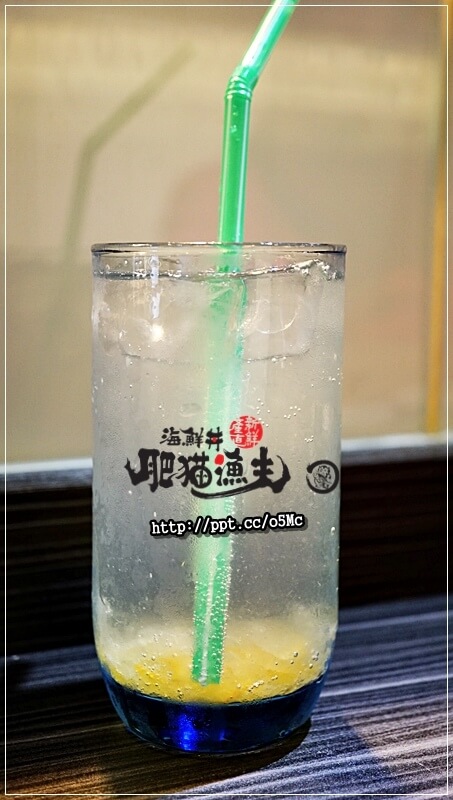 【肥貓漁夫】台北日本料理～中山國小捷運站，ＣＰ值高，採用當天現撈漁貨，食材品質有保證，強力推薦惡魔果實海鮮丼／散壽司／茶碗蒸／柚金釀沙瓦