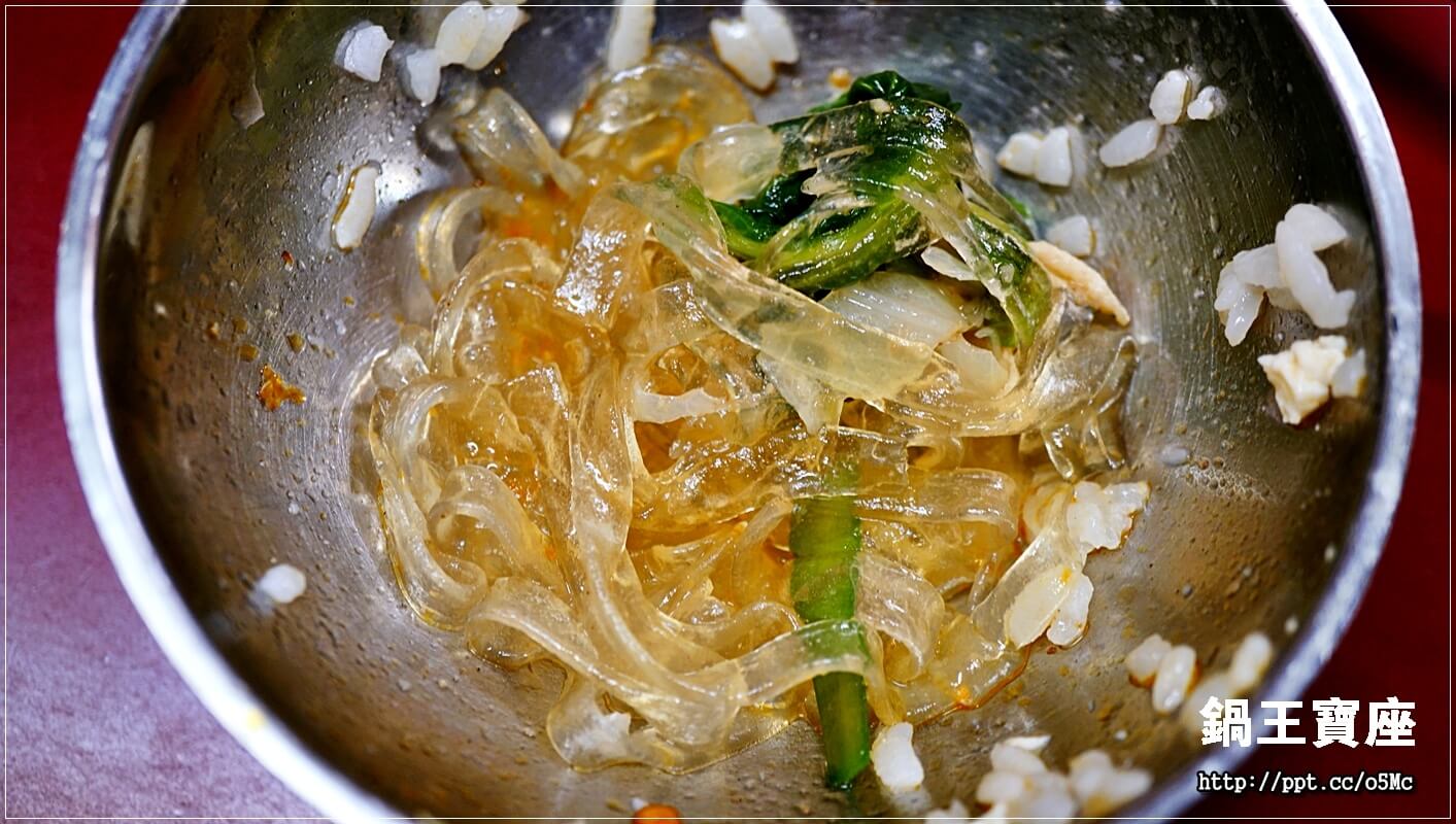 【鍋王寶座】海山捷運站～CP值超高的小火鍋，價格親民，食材新鮮，花少少的錢就能吃到美味食物，湯頭多樣化，任君挑選