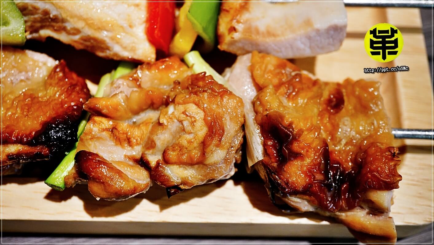  【革命家】忠孝敦化站～無煙燒肉，特製的鐵箱，讓妳不會一身臭油煙味，ＣＰ值高的燒肉店，創意新吃法，大口吃肉，大口喝酒，聚餐的好選擇