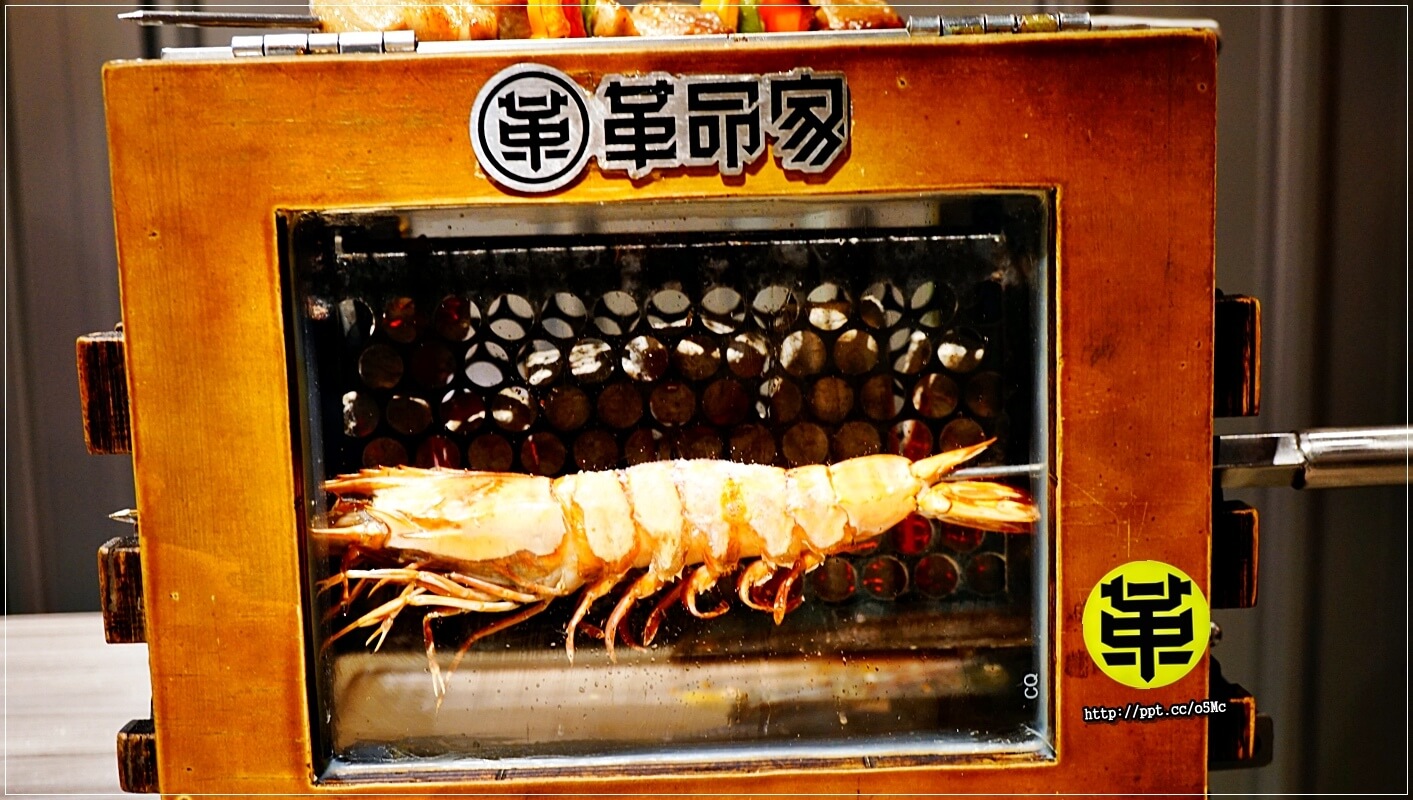  【革命家】忠孝敦化站～無煙燒肉，特製的鐵箱，讓妳不會一身臭油煙味，ＣＰ值高的燒肉店，創意新吃法，大口吃肉，大口喝酒，聚餐的好選擇