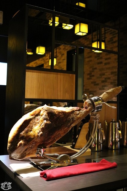 【台北中山．南京復興站】PURO PURO 西班牙傳統海鮮料理餐廳-西班牙TAPAS．調酒．餐酒館