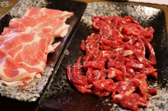 【新北板橋．府中站】京宴屋涮涮鍋-溫體牛肉火鍋．麻辣鍋吃到飽
