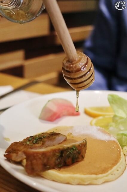 【台南中西區】A WEEK Pancake & coffee-美味煎鬆餅．早午餐約會推薦