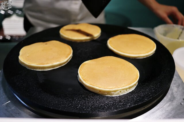 【台南中西區】A WEEK Pancake & coffee-美味煎鬆餅．早午餐約會推薦