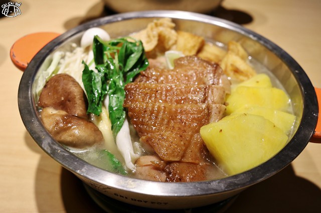 【新北板橋.江子翠站】鬼椒一番鍋(板橋總店)-個人火鍋.麻辣鍋.特色起司牛 【新北板橋.江子翠站】鬼椒一番鍋(板橋總店)-個人火鍋.麻辣鍋.特色起司牛