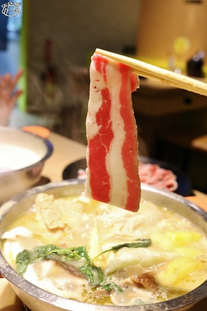 【新北板橋.江子翠站】鬼椒一番鍋(板橋總店)-個人火鍋.麻辣鍋.特色起司牛 【新北板橋.江子翠站】鬼椒一番鍋(板橋總店)-個人火鍋.麻辣鍋.特色起司牛