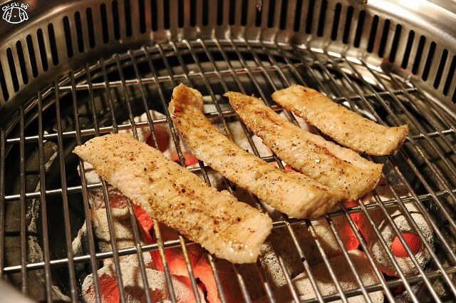 【台北中山.行天宮站】燒肉燒(民生店)-日式炭火燒肉.燒烤推薦 【台北中山.行天宮站】燒肉燒(民生店)-日式炭火燒肉.燒烤推薦