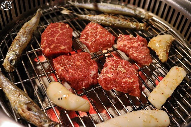 【台北中山.行天宮站】燒肉燒(民生店)-日式炭火燒肉.燒烤推薦 【台北中山.行天宮站】燒肉燒(民生店)-日式炭火燒肉.燒烤推薦