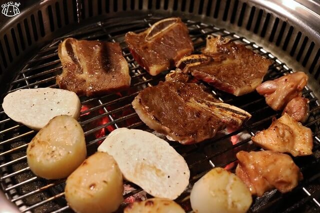 【台北中山.行天宮站】燒肉燒(民生店)-日式炭火燒肉.燒烤推薦 【台北中山.行天宮站】燒肉燒(民生店)-日式炭火燒肉.燒烤推薦
