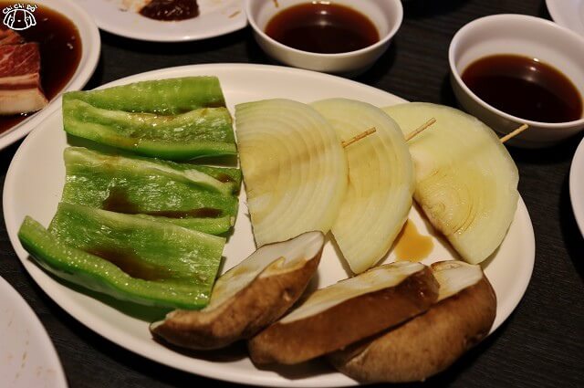 【台北中山.行天宮站】燒肉燒(民生店)-日式炭火燒肉.燒烤推薦 【台北中山.行天宮站】燒肉燒(民生店)-日式炭火燒肉.燒烤推薦