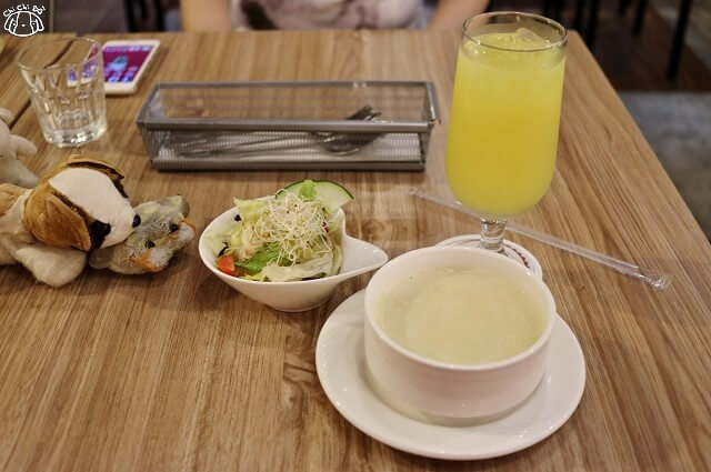 【台北美食】彼恩堤PNT Cafe-『雙連站』早午餐.義大利麵.咖啡廳.外帶飲料 【台北美食】彼恩堤PNT Cafe-『雙連站』早午餐.義大利麵.咖啡廳.外帶飲料