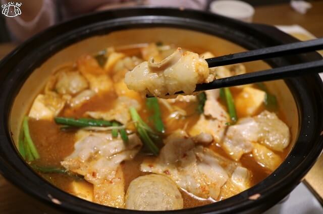 【台北美食】赤から鍋 Akakara (中山旗艦店)-『中山站』日本名古屋火鍋．串炸