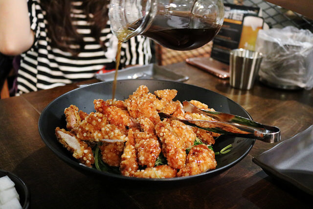 May 20 2016 【韓國美食】首爾 橋村炸雞(東大門1號店)-24小時營業 宵夜首選推薦