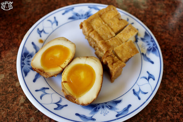 【宜蘭美食】松興小吃部-礁溪小吃．在地人的小麵攤．便宜麻醬麵