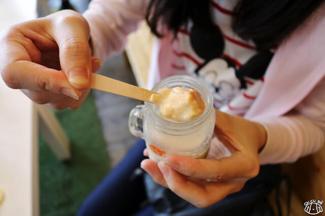 【苗栗美食】朵妮小手烘焙 Donnie's Small Hands-搖搖布丁新吃法．苑裡甜點