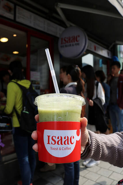【韓國美食】​首爾 Isaac(明洞店)-韓國早餐必吃推薦．人氣排隊吐司