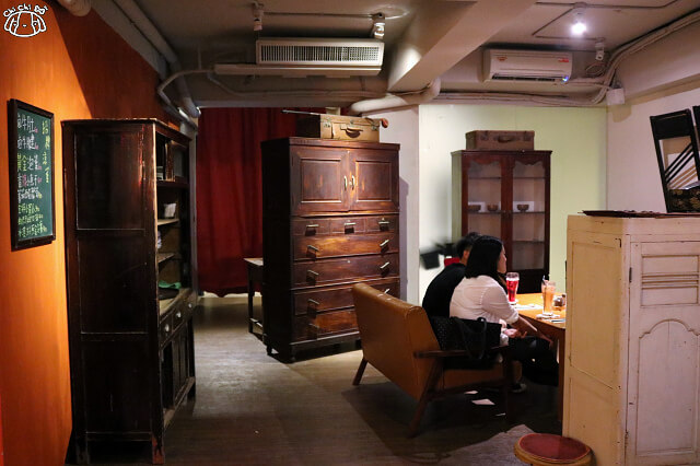 Jun 20 2016 【台北美食】香聚餐酒館-『信義安和站』東區餐酒館．懷舊風Lounge bar推薦