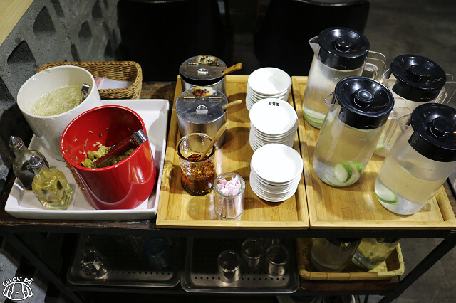 【台北美食】北芳園精緻牛肉麵-『市政府站』台北牛肉麵 【台北美食】北芳園精緻牛肉麵-『市政府站』台北牛肉麵