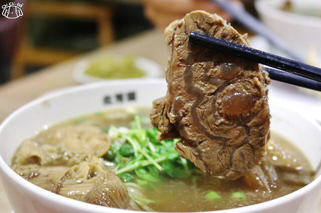 【台北美食】北芳園精緻牛肉麵-『市政府站』台北牛肉麵 【台北美食】北芳園精緻牛肉麵-『市政府站』台北牛肉麵