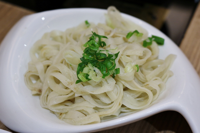 【台北美食】洺町和風美食-『南京復興站』平價日本料理．花蟹火鍋