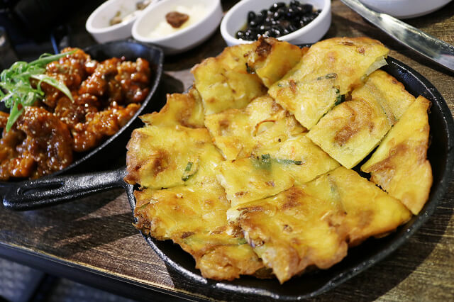 【台北美食】啾哇嘿喲-『南京復興站』韓式料理 八色烤肉．部隊鍋