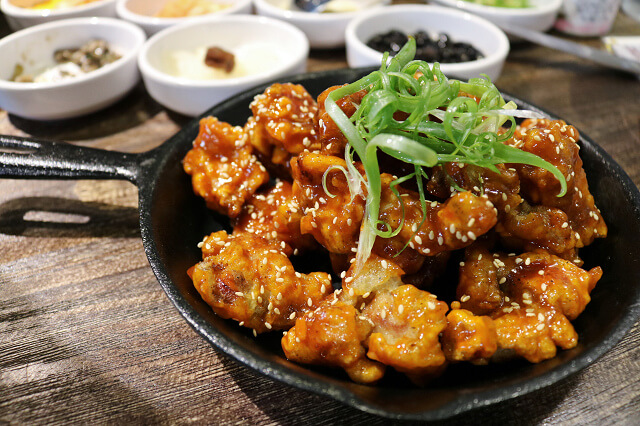 【台北美食】啾哇嘿喲-『南京復興站』韓式料理 八色烤肉．部隊鍋