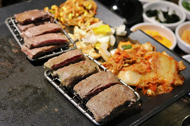 【台北美食】啾哇嘿喲-『南京復興站』韓式料理 八色烤肉．部隊鍋