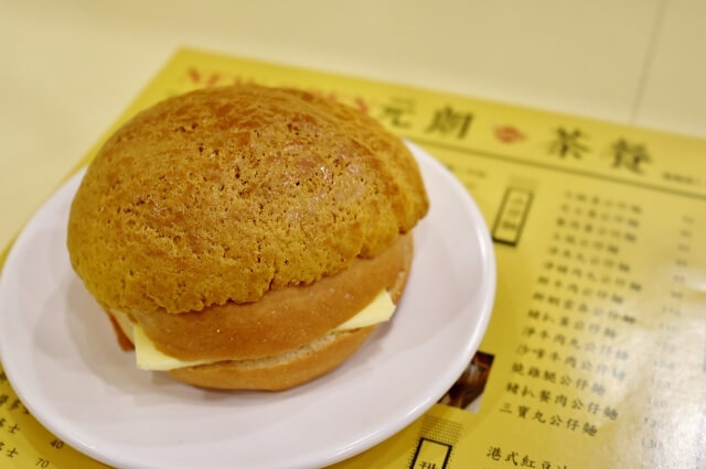 【台北美食】元朗茶餐廳(港墘店)-『港墘站』內湖平價港式茶餐廳 菠蘿油．叉燒公仔麵