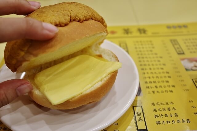 【台北美食】元朗茶餐廳(港墘店)-『港墘站』內湖平價港式茶餐廳 菠蘿油．叉燒公仔麵