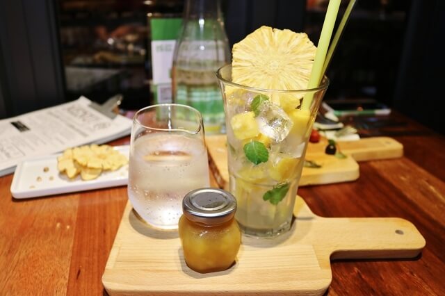 【台北美食】姊紋given CAFE HOUSE-『市政府站』信義區餐酒館推薦．3D拉花太厲害了！