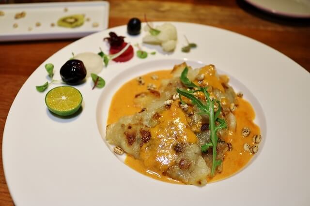 【台北美食】姊紋given CAFE HOUSE-『市政府站』信義區餐酒館推薦．3D拉花太厲害了！