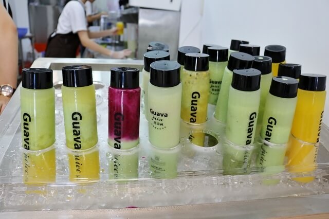 【台北美食】Guava juice芭樂芭(西門店)-『西門站』夯!美麗漸層果汁 【台北美食】Guava juice芭樂芭(西門店)-『西門站』夯!美麗漸層果汁