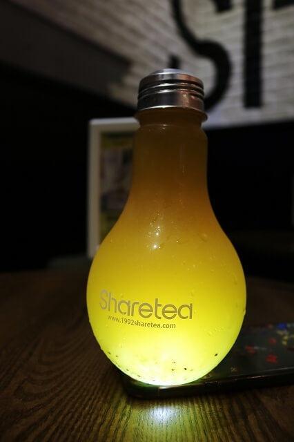 【台北美食】Sharetea 品牌旗艦店-歇腳亭24周年慶 燈泡茶飲．盆栽DIY