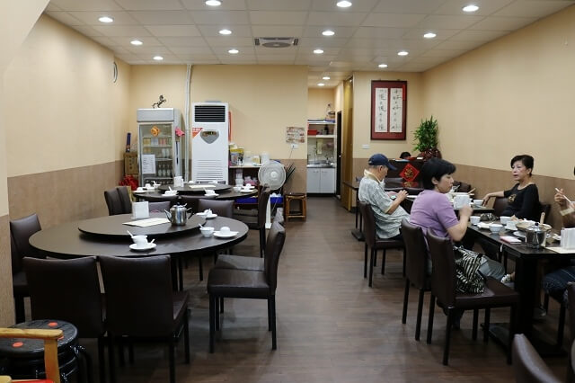【台北美食】鴻寶港式海鮮-『中山國小站』港式料理x海鮮料理 推薦 【台北美食】鴻寶港式海鮮-『中山國小站』港式料理x海鮮料理 推薦
