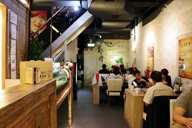 【台北美食】牛ㄅㄟㄅㄟ台灣溫體牛 涮牛肉-『南京復興站』東區火鍋。溫體牛火鍋推薦