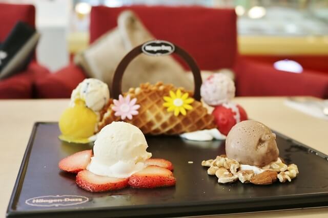 【台南美食】Häagen-Dazs 哈根達斯（台南新天地店）-萬聖節限定冰淇淋 買一送一優惠