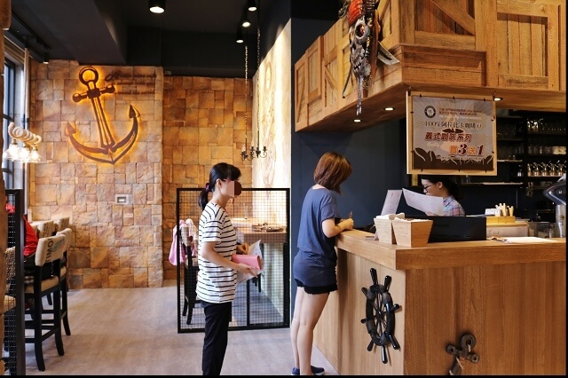 【台南美食】多一點咖啡館（台南成大館）-美味吐司早午餐&鐵板