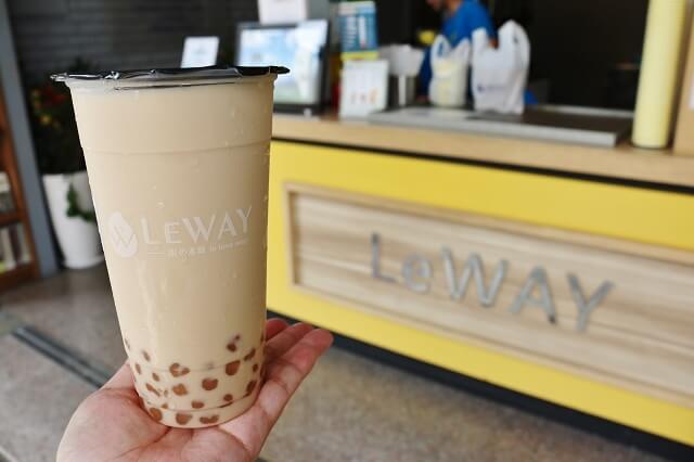 【台南美食】Leway 樂の本味 天然手做飲品專賣店（崇學店）-台南飲料．初鹿牧場鮮奶．台灣漁池紅茶