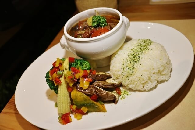 【巷弄X臺南】Nook餐桌 小米粉的料理廚房-溫馨廚房創意料裡