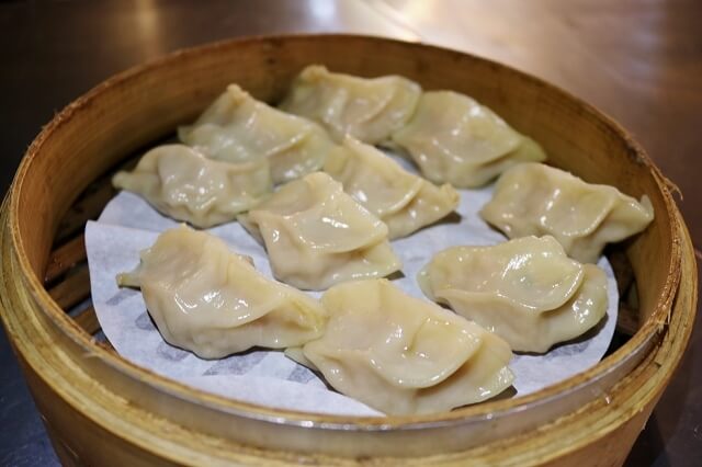【台北美食】山東赤肉蒸餃-『雙連站』寧夏夜市小吃必吃推薦