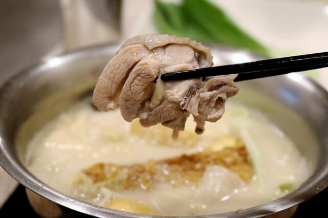【台北美食】品湯。白色麻辣鍋專賣店-『信義安和站』麻辣老火湯頭．大安區火鍋推薦