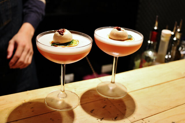 【台南美食】故事小酒館STORY BAR 二訪-客座調酒師之夜．台南禁菸Lounge Bar推薦
