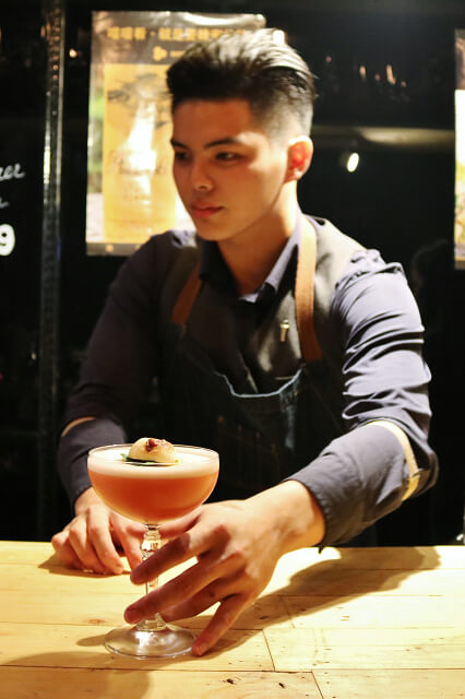 【台南美食】故事小酒館STORY BAR 二訪-客座調酒師之夜．台南禁菸Lounge Bar推薦
