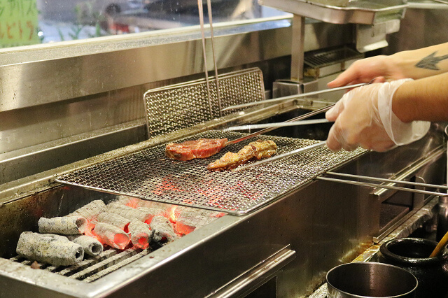 【台北美食】野狼 炭火丼飯-『中山國中站』超美味炙燒板腱丼 【台北美食】野狼 炭火丼飯-『中山國中站』超美味炙燒板腱丼