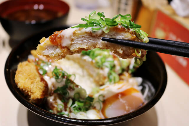 【台北美食】神戶かつ丼吉兵衛(台北信義店)-『象山站』連續三年日本金賞炸豬排丼(Neo19) 【台北美食】神戶かつ丼吉兵衛(台北信義店)-『象山站』連續三年日本金賞炸豬排丼(Neo19)