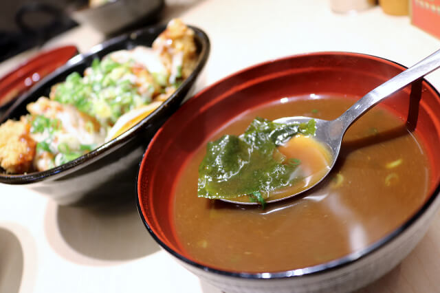 【台北美食】神戶かつ丼吉兵衛(台北信義店)-『象山站』連續三年日本金賞炸豬排丼(Neo19) 【台北美食】神戶かつ丼吉兵衛(台北信義店)-『象山站』連續三年日本金賞炸豬排丼(Neo19)